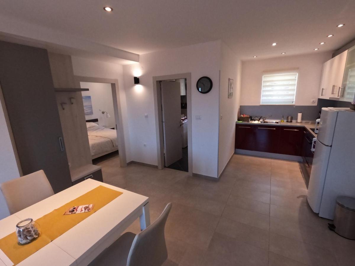 Gavza Dream View Apartment Cres Eksteriør bilde